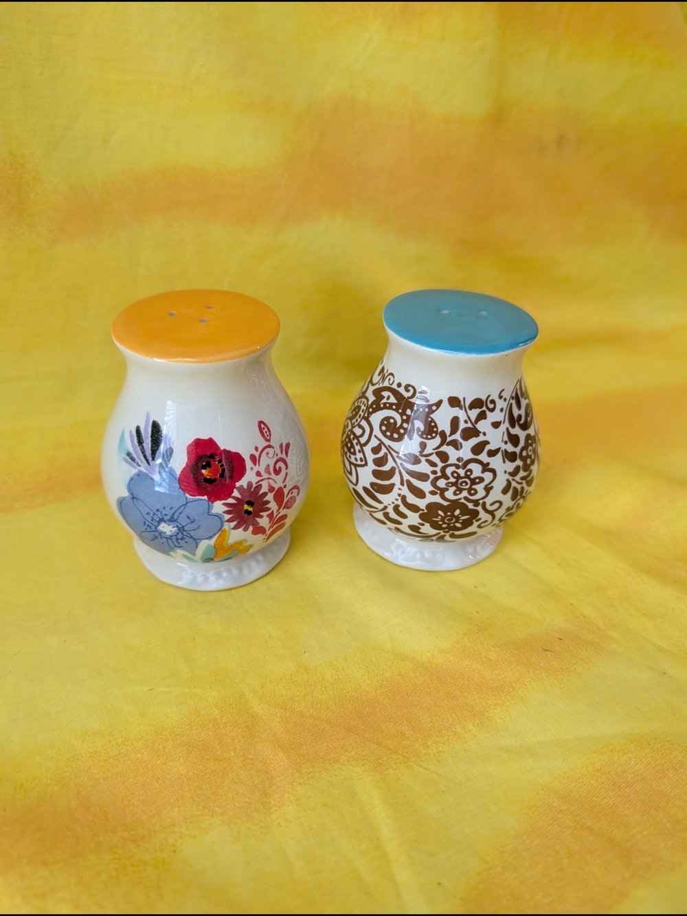 The Pioneer Woman Flea Market Shaker Set